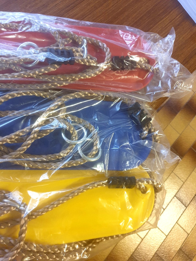 strap style swing